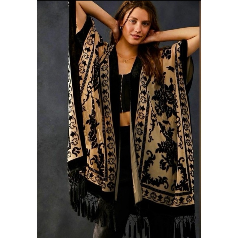 Free People Burnout Velvet Floral Kimono Wrap Black Beige Tassel Fringe OS